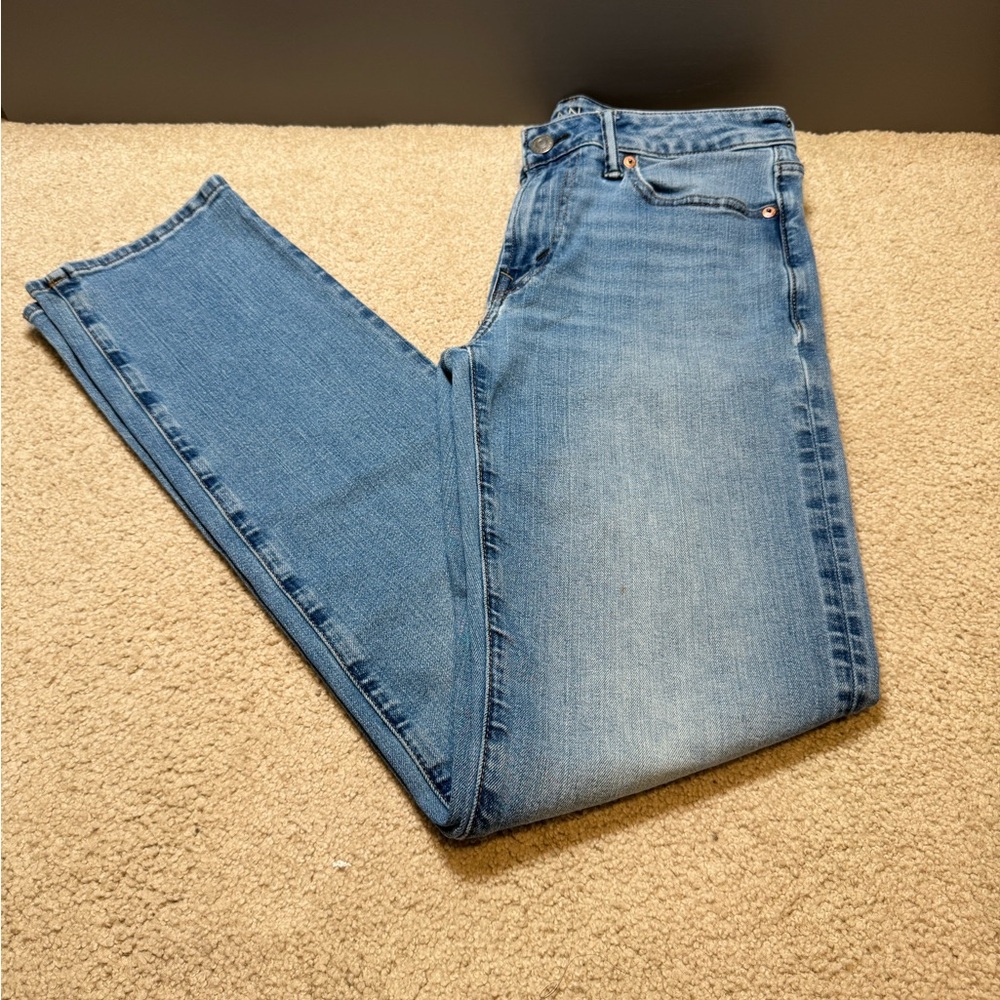 American Eagle Outfitters Light Wash Airflex+ Men’s Jeans